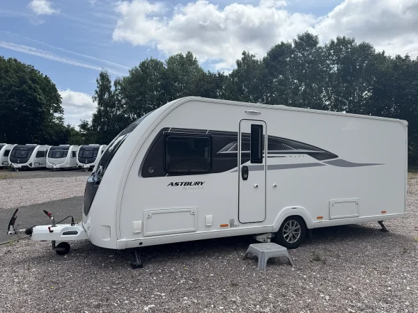 Swift Astbury 2023 (U5602)